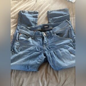 Hudson Jeans Women's Petite Beth Baby Boot Skinny Jeans with Subtle Fading